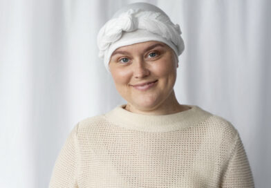 Confort, douceur et élégance : le turban pour femme qui vous accompagne pendant les traitements